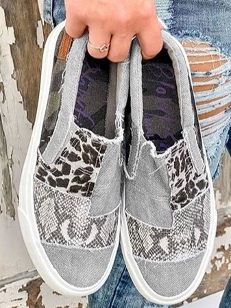 Women's Leather Flats for All-Day Comfort (8)