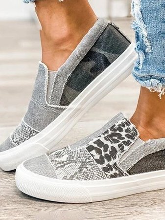 Women's Leather Flats for All-Day Comfort (9)