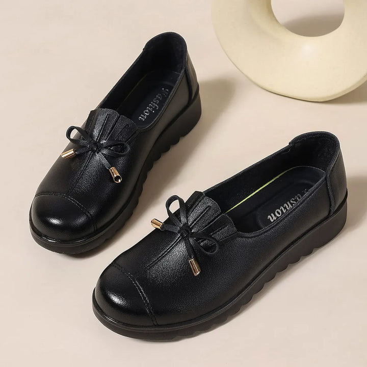 Women's Leather Flats for Elegant Everyday Wear (7)