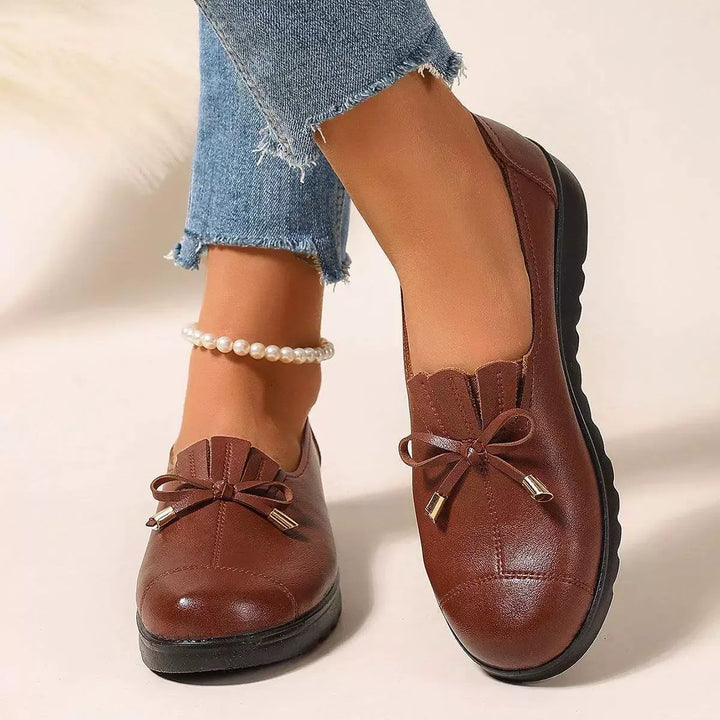 Women's Leather Flats for Elegant Everyday Wear (9)