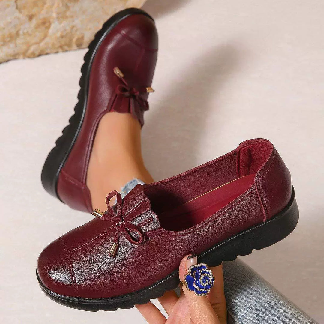 Women's Leather Flats for Elegant Everyday Wear in Burgundy