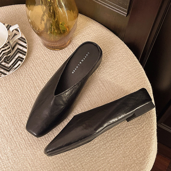 Women's Leather Flats Slip-On in Black