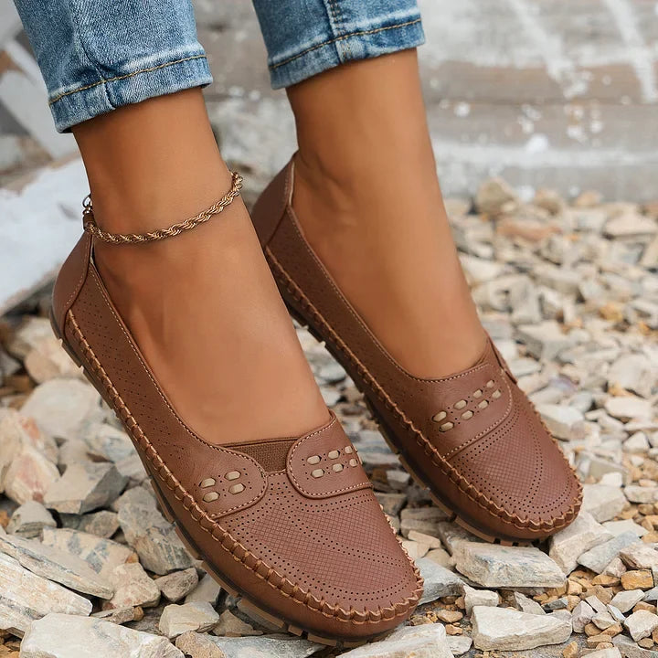 Women's Leather Flats Slip-On Everyday Comfort (8)