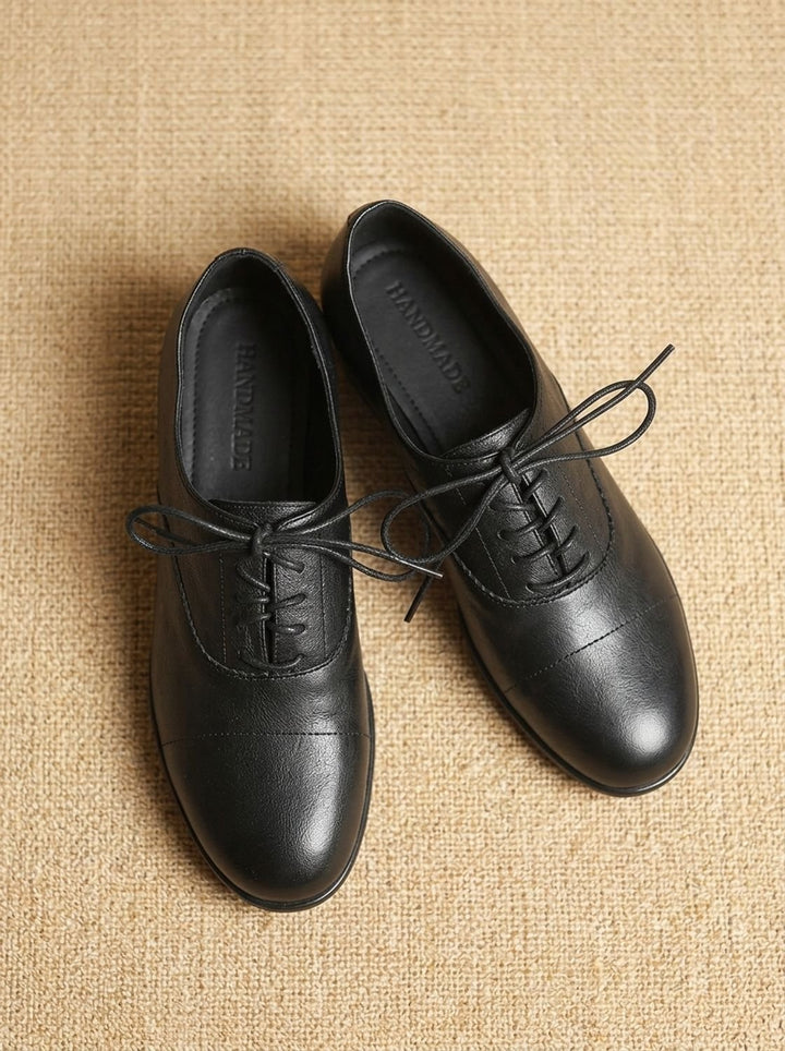 Women's Leather Flats with Classic Cap-Toe Design (21)