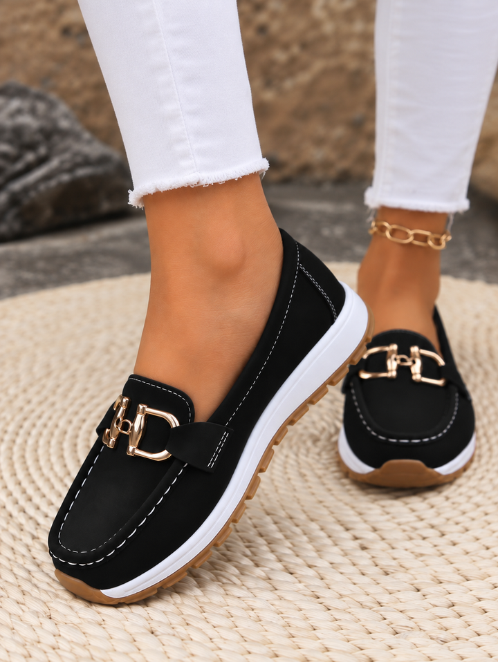 Women's Leather Flats with Elegant Buckle in Black