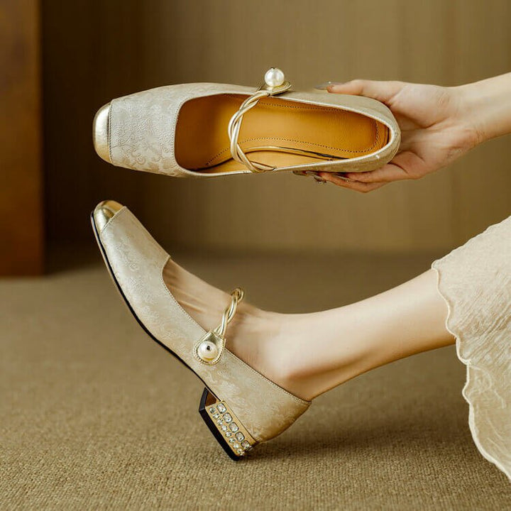 Women's Leather Flats with Embroidered Detail in Ying White