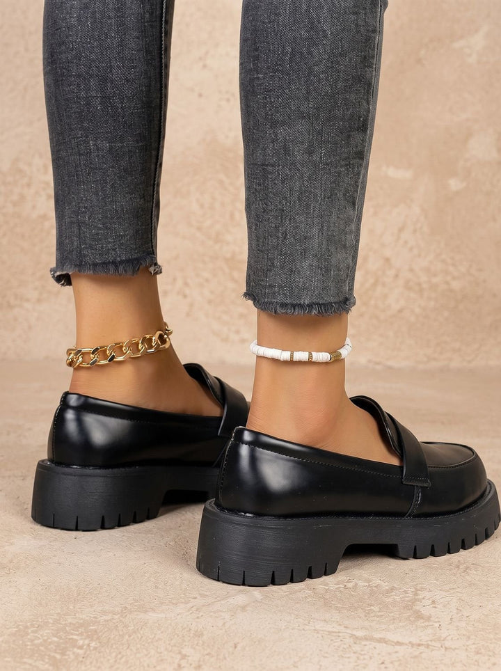 Women's Leather Flats with Orthopedic Platform in Black 3