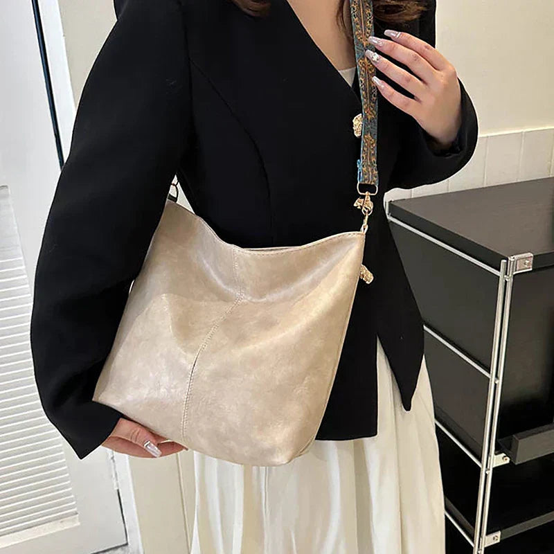 Women's Leather-Look Tote Bag for Work (11)