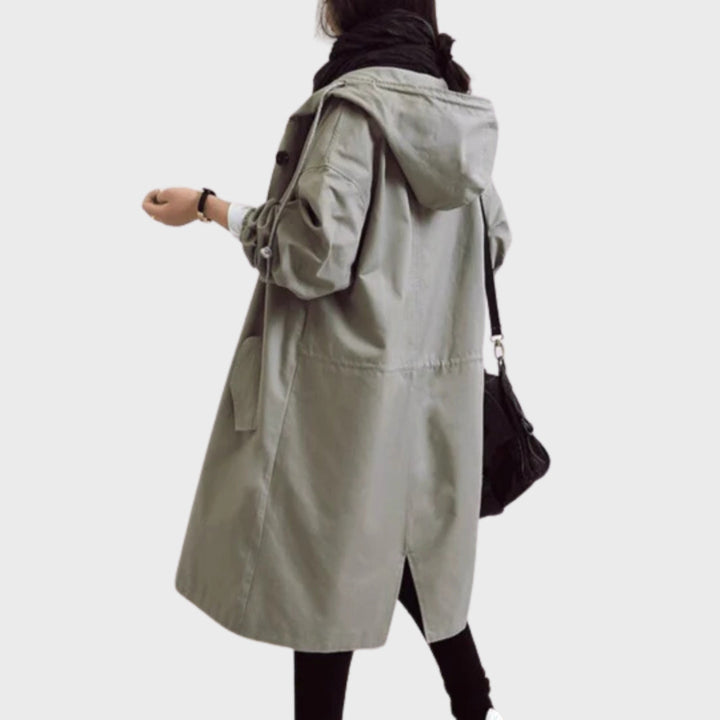 Women's Lightweight Waterproof Jacket for Fall (2)
