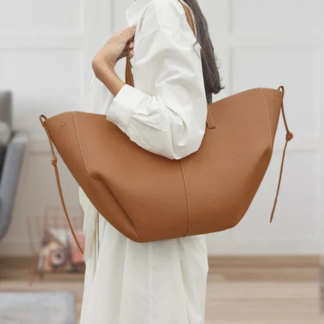 Women's Luxury Vintage Vegan Leather Laptop Bag in Kamel