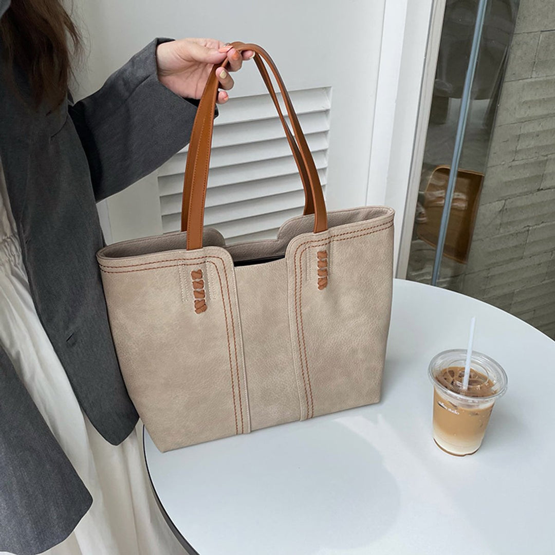 Women's Minimalist Tote Bag for Everyday Work (4)