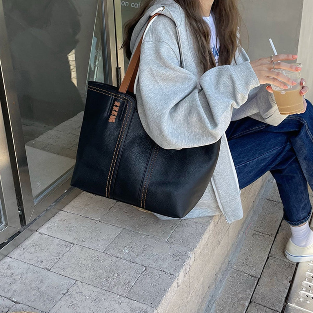 Women's Minimalist Vegan Leather Laptop Bag for Work (5)