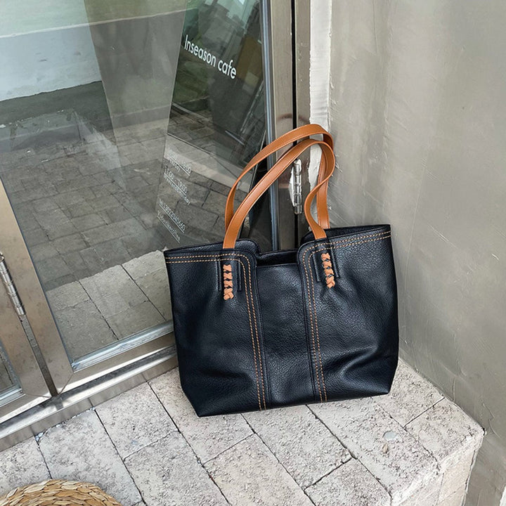 Women's Minimalist Vegan Leather Laptop Bag for Work in Black