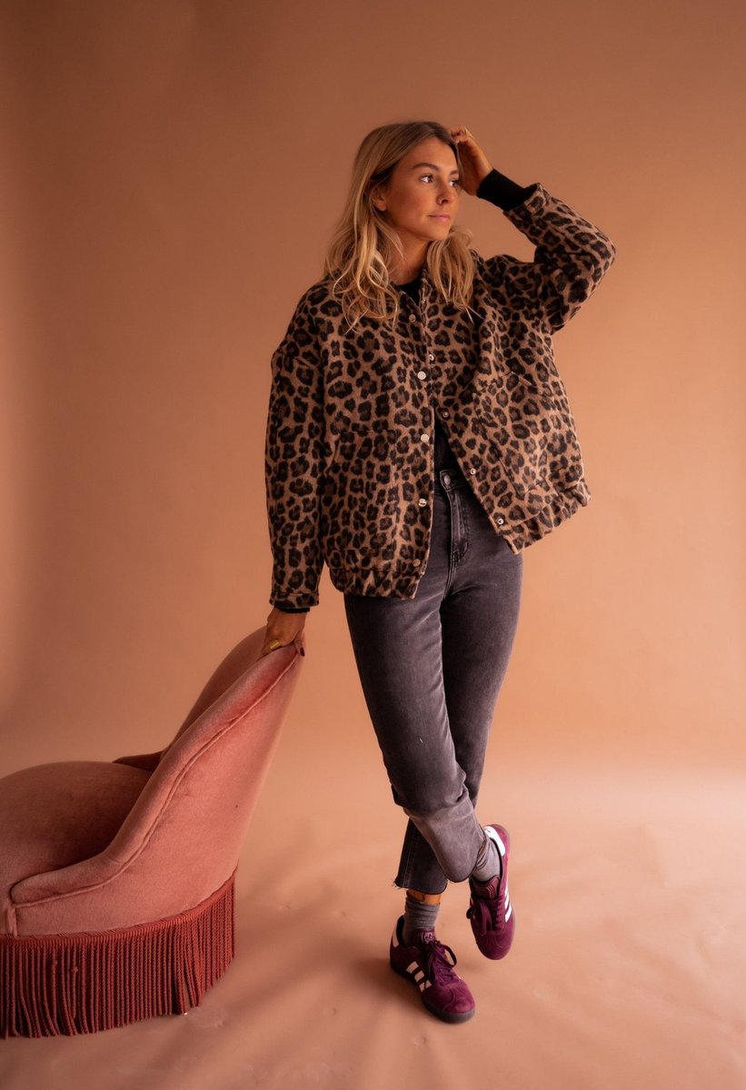 Women's Oversized Leopard Print Jacket (4)
