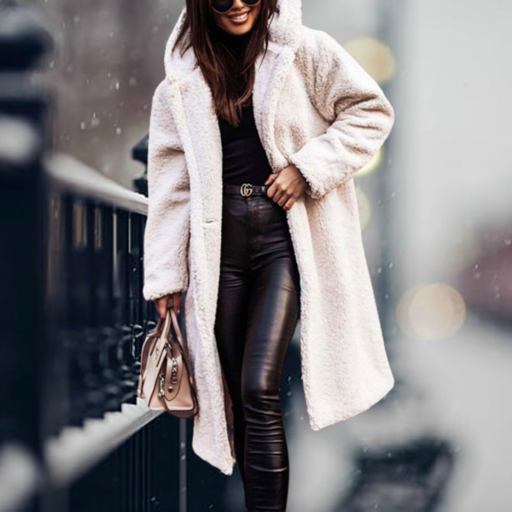 Women's Plush Faux Fur Jacket for Fall in Cremiges Weiß