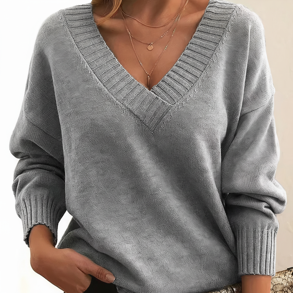 Women's Red Cashmere Sweater for Fall in Grey