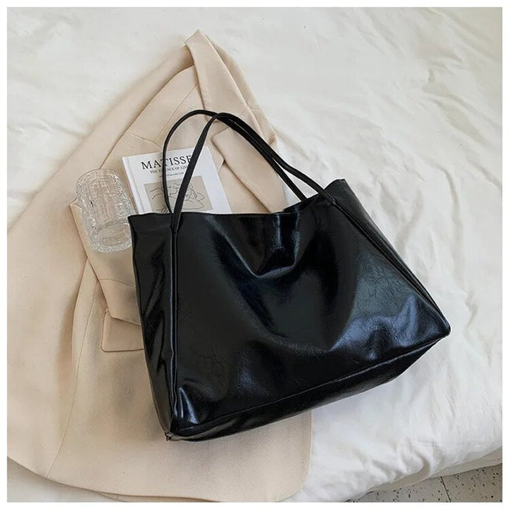 Women's Retro Leather Laptop Bag for Work in Black