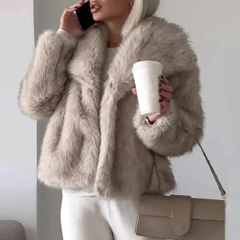 Women's Short Faux-Fur Jacket for Fall in Light Brown