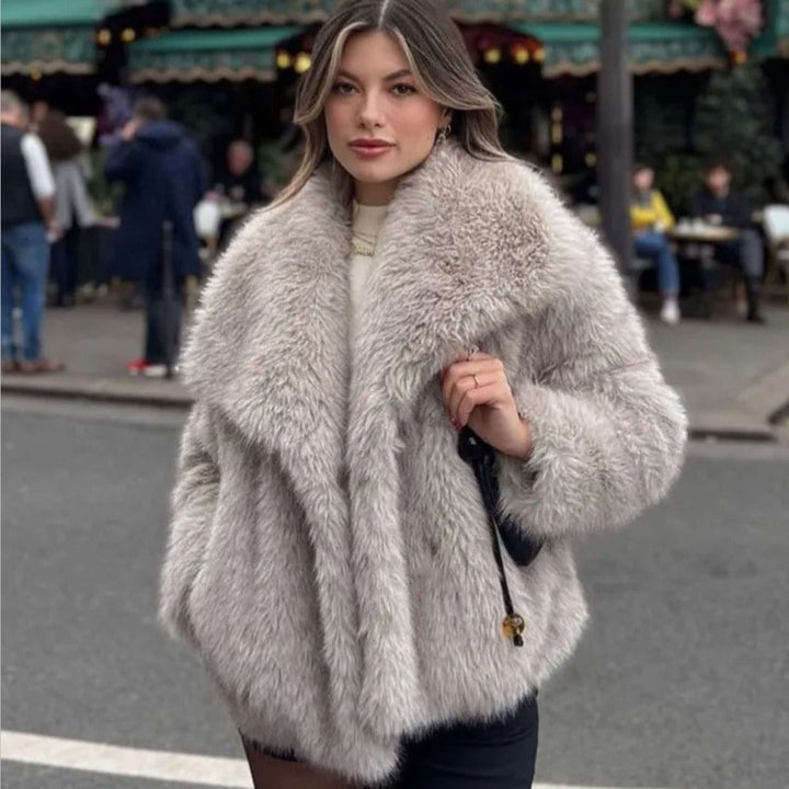Women's Short Faux-Fur Jacket for Fall in Light Grey