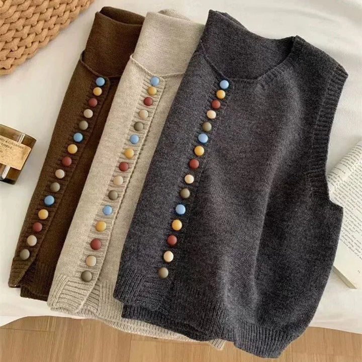 Women's Sleeveless Knit Cardigan with Button Details (7)