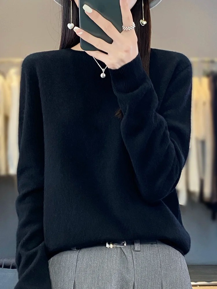 Women's Soft Ugly Christmas Sweater Pullover in Black