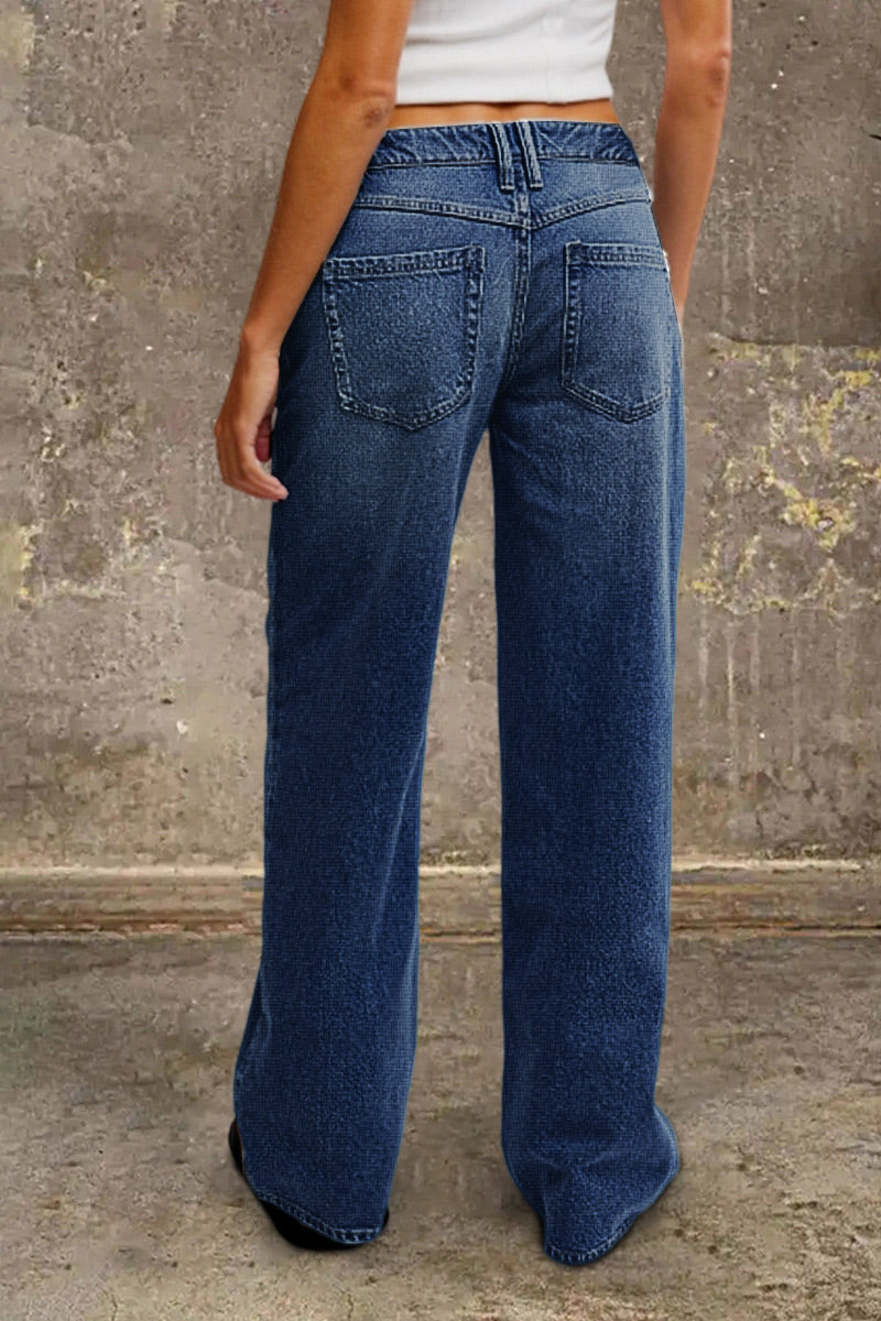 Women's Straight Leg Jeans for Fall (14)