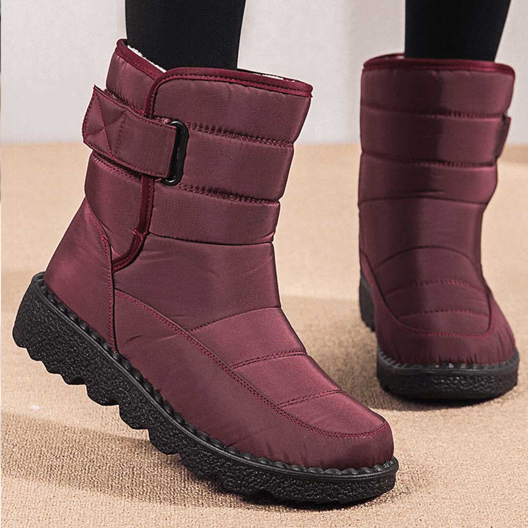 Women's Thermal Waterproof Ankle Boots in Red