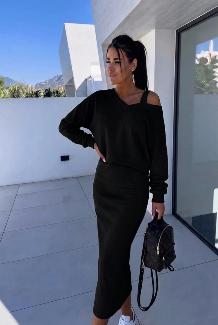 Women's Two-Piece Casual Sweatshirt and Dress Set in Black