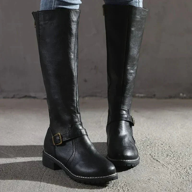 Women's Versatile Boots for Elegant Styling in Black