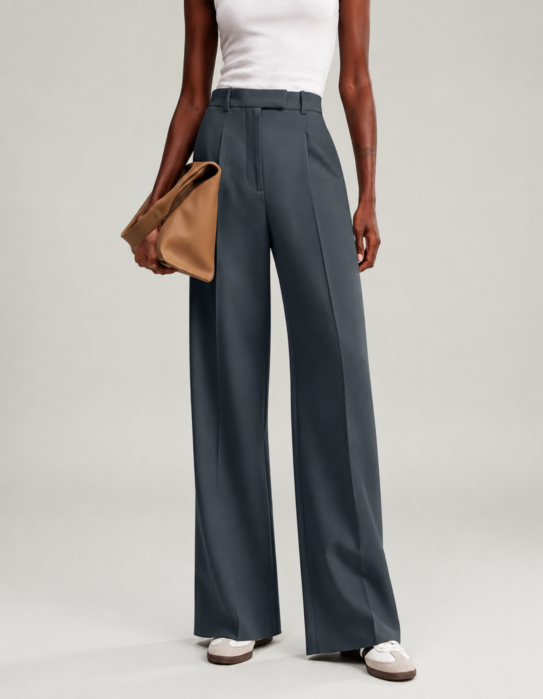 Women's Wide Leg Pants Tailored for Fall in Dark Grey